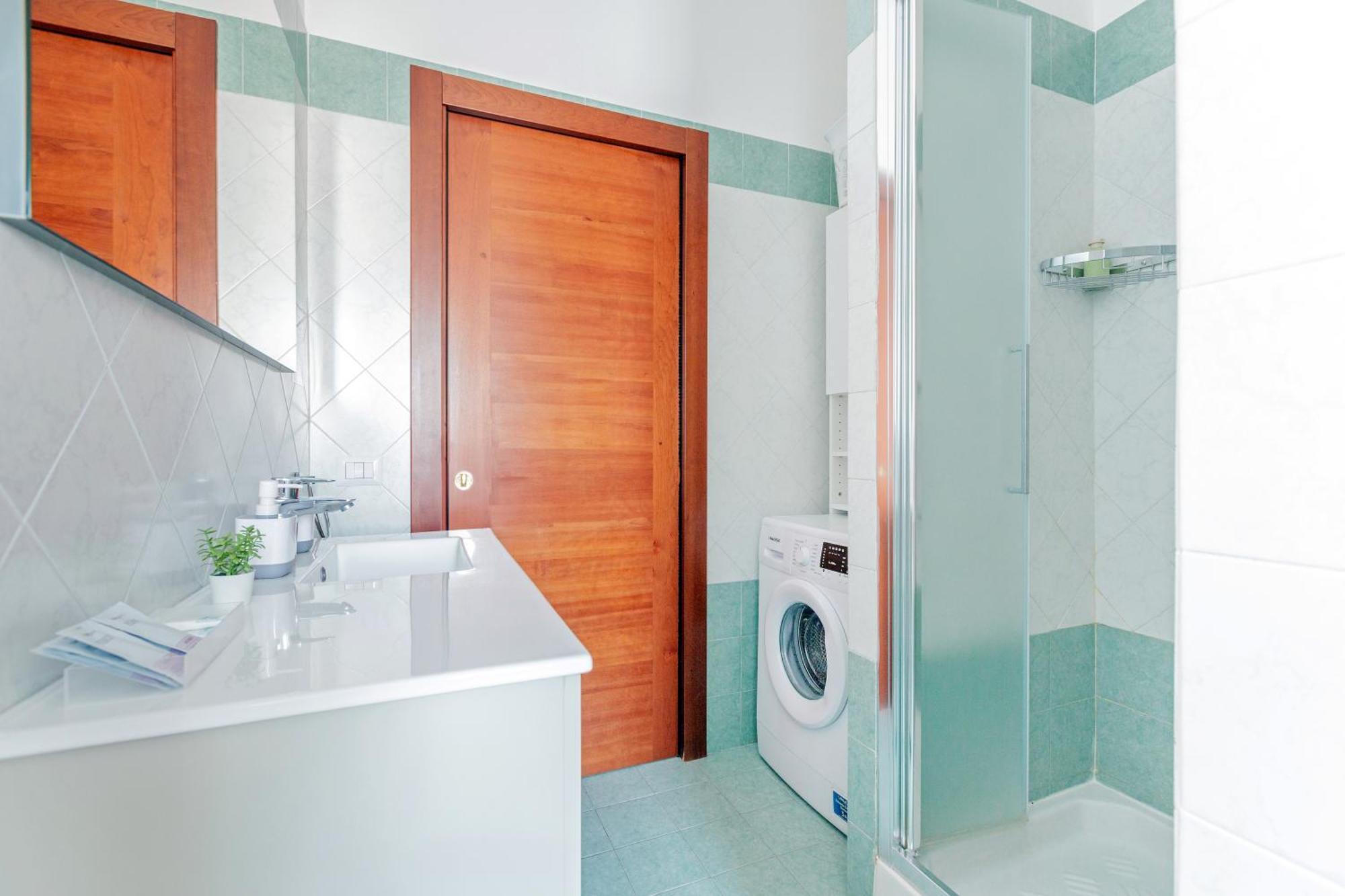 Stylish & Cozy - 5 Star Location- Balcony - City View Rome Extérieur photo